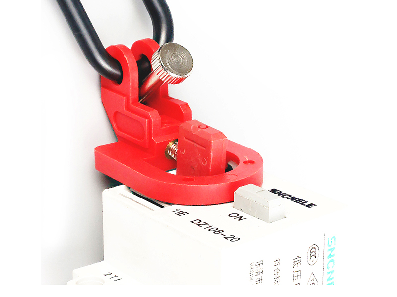 Grip Tight Circuit Breaker Lockout