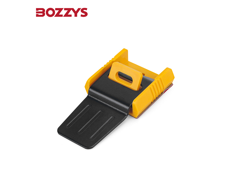 lockout and tagout of cabinet door/electric handle hole/low-voltage ...