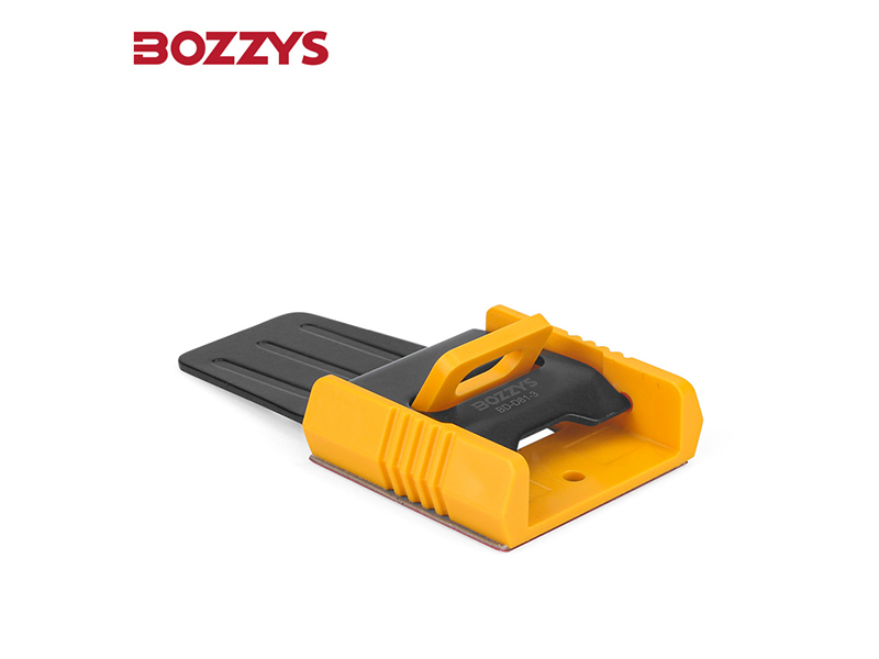 lockout and tagout of cabinet door/electric handle hole/low-voltage ...